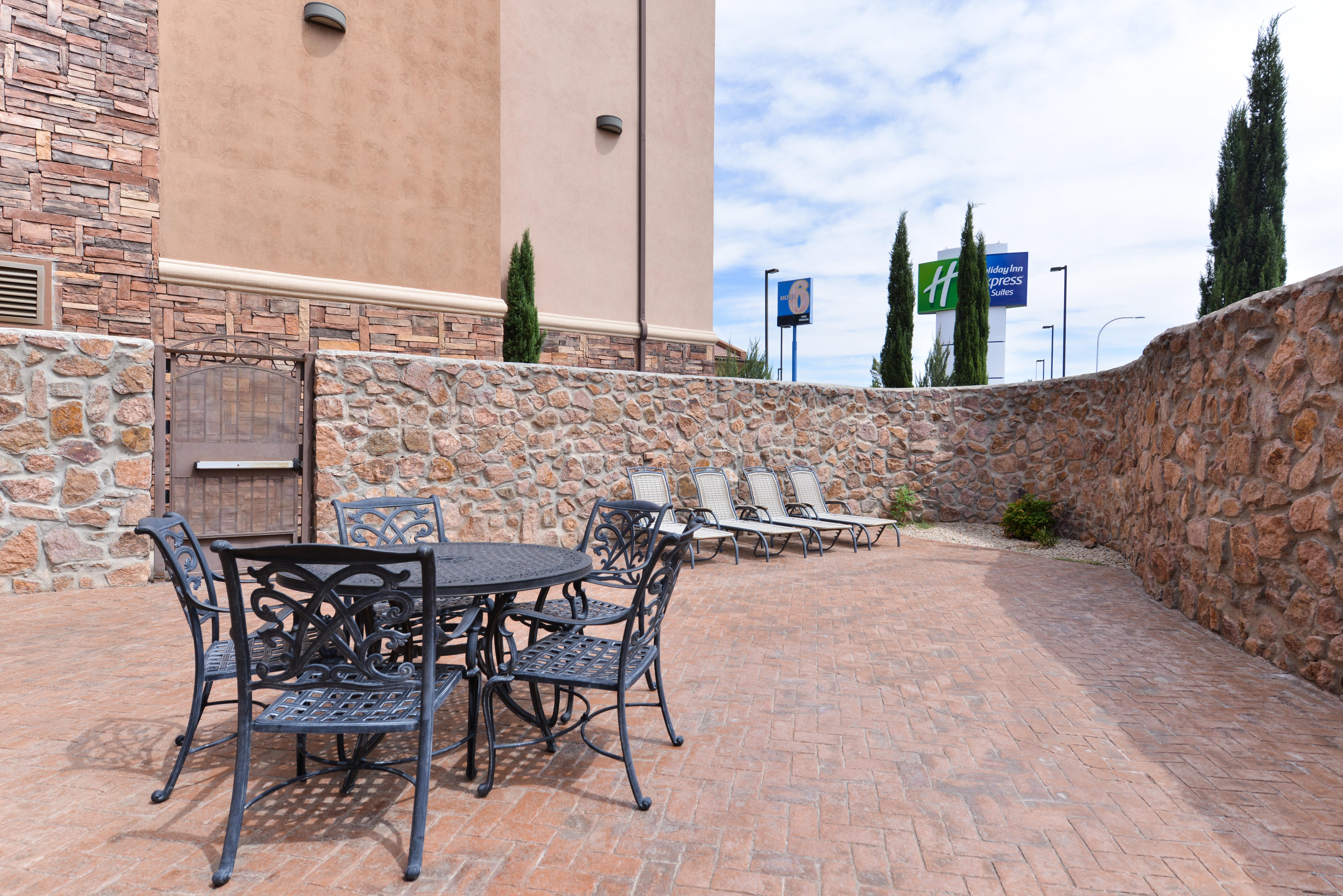 Holiday Inn Express Hotel & Suites Las Cruces By Ihg Exterior foto